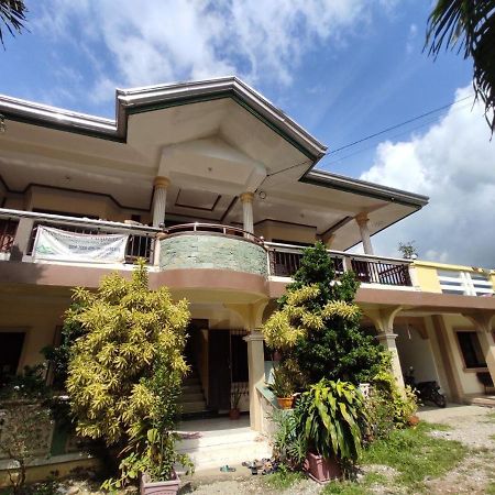 Riverside At Aninuan Accommodation And Food Puerto Galera Exterior photo